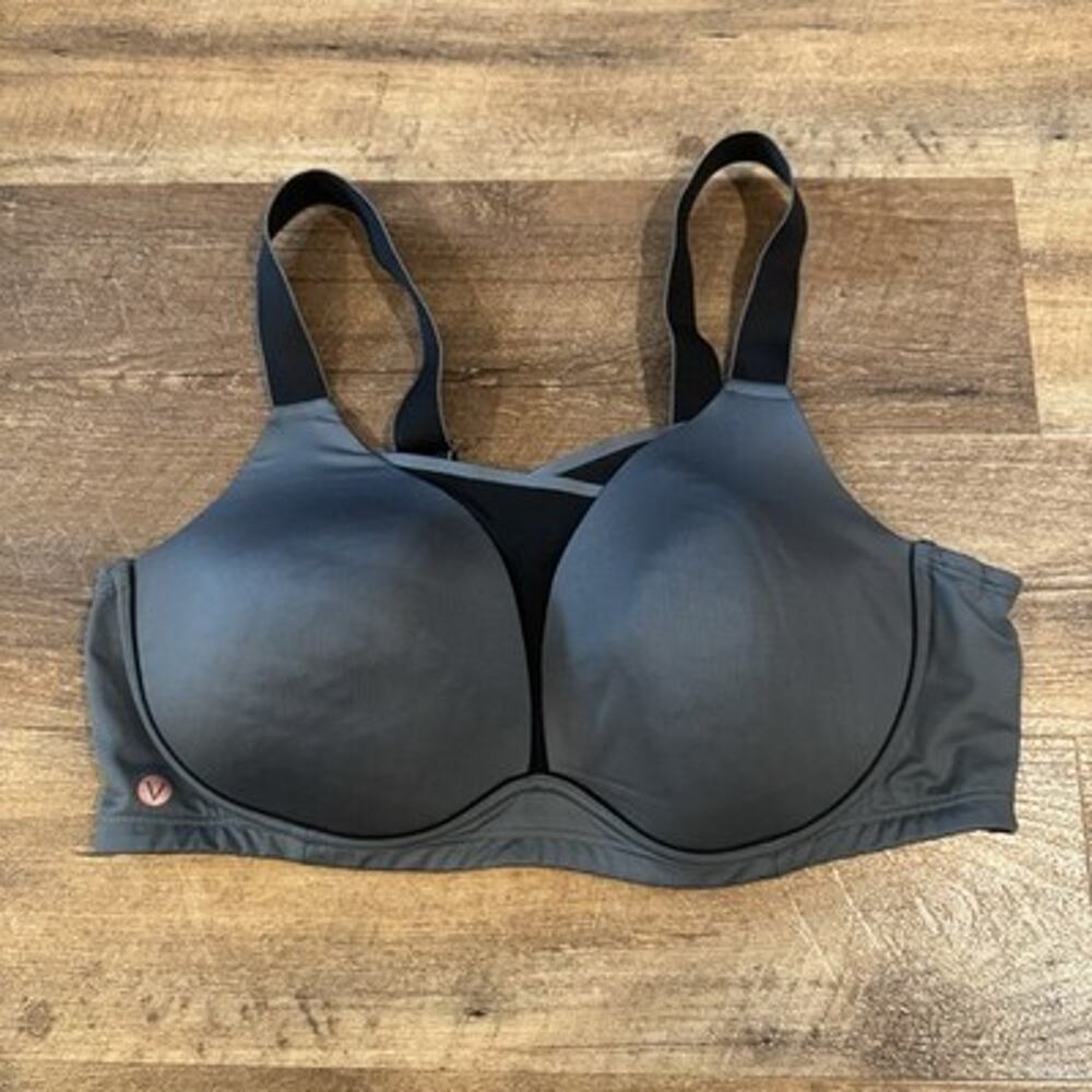 LIVI by LANE BRYANT Ladies Wire Free Grey Sports Bra 42DD Walk Run Gym Athletic